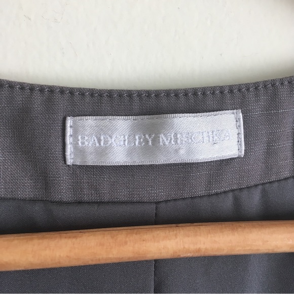 Badgley Mischka | Wool Linen Blend Grey Sleeveless Dress - Picture 2 of 6